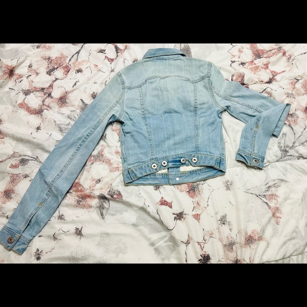 Jean jacket - Picture 3 of 4